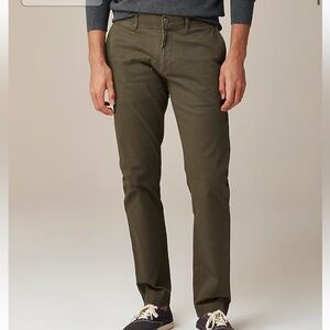 J. Crew Men’s Khaki Green Chinos- Like New 31x34